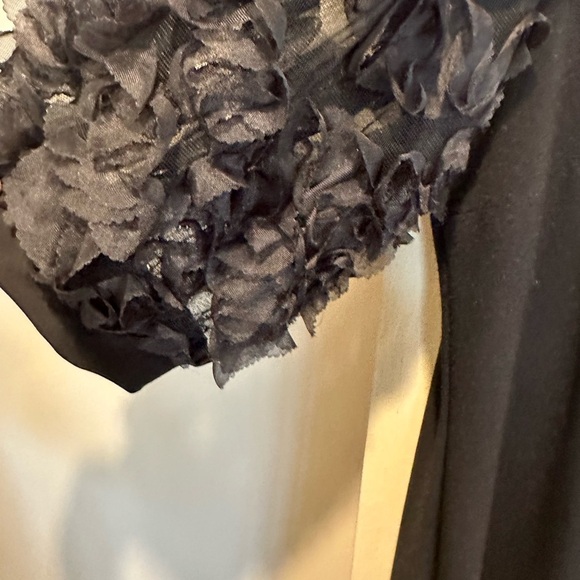 Elegant Black Dress with Floral Sleeves by Laura - Picture 5 of 6